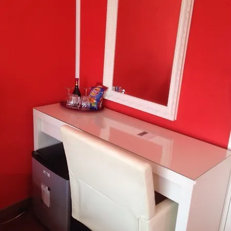 Alex בית הארחה זוואננבורח