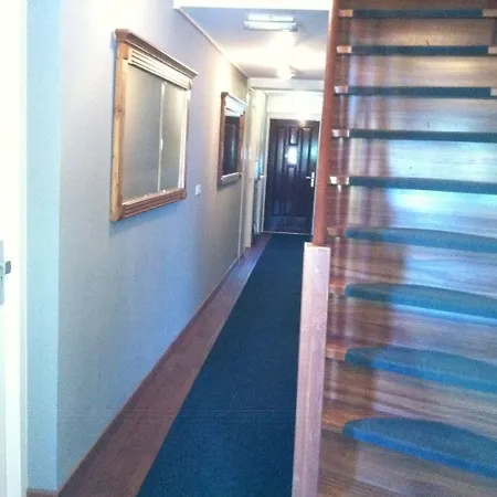 בית הארחה Alex 3*