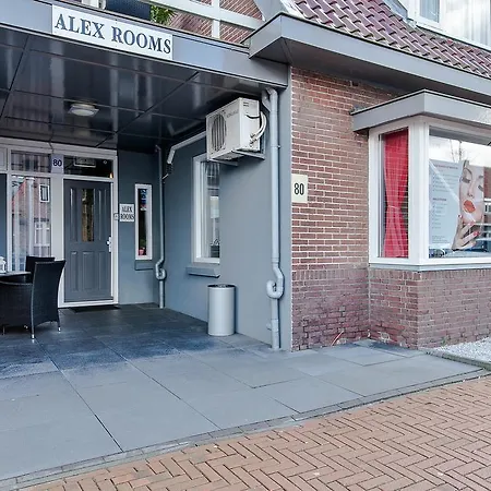 בית הארחה Alex