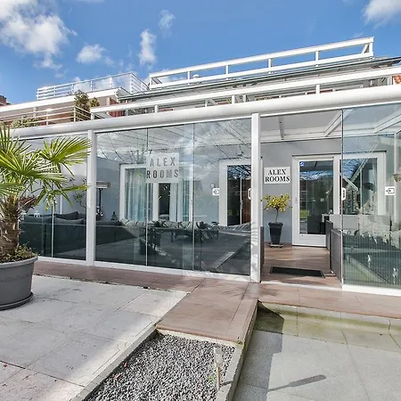 Alex Guest house 3*