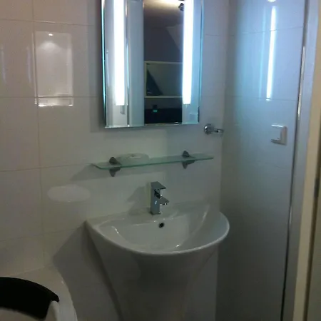 Alex 3* Zwanenburg