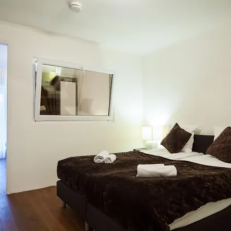 Alex Guest house Zwanenburg